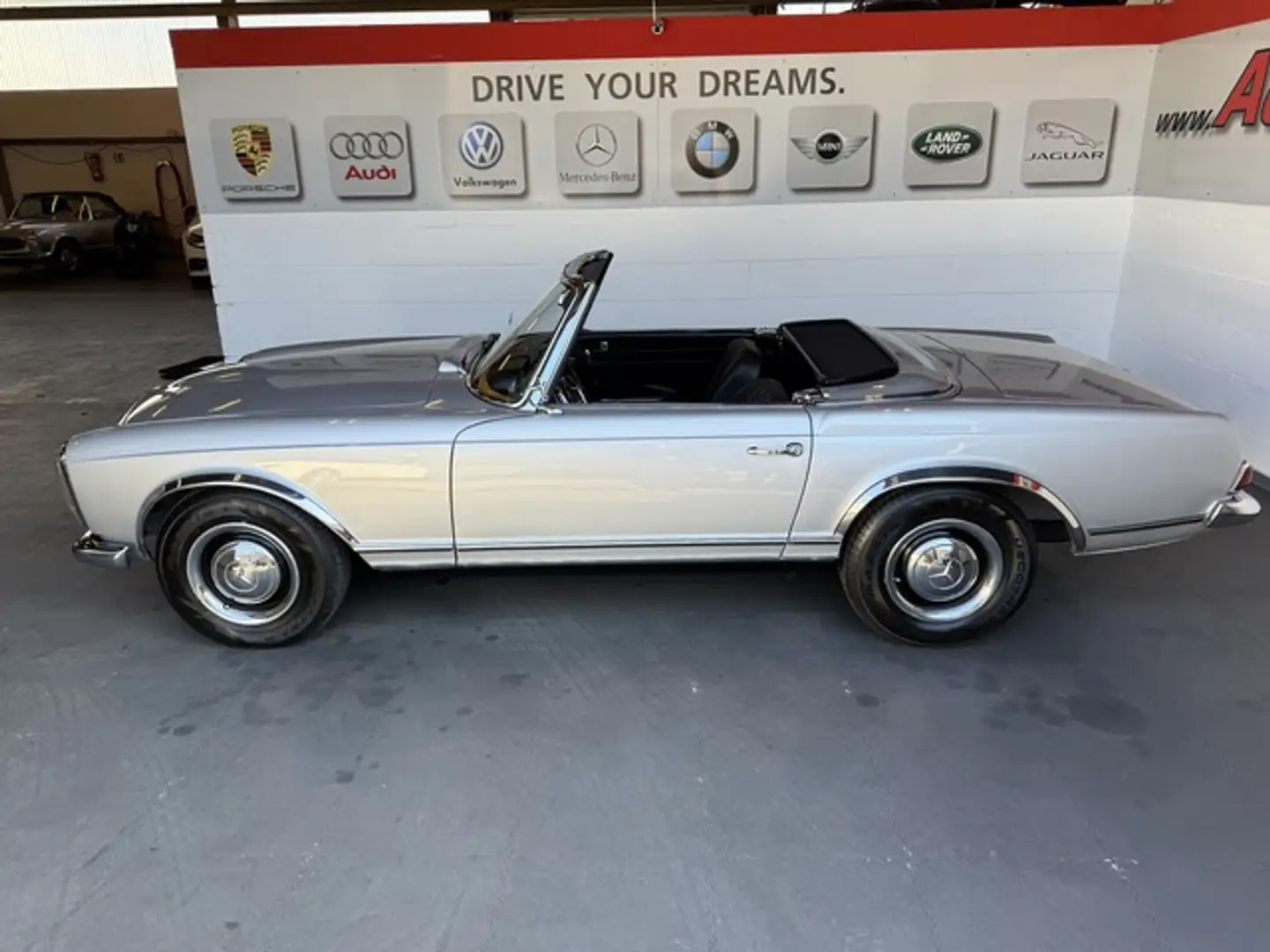 Mercedes-Benz 230 SL Pagode deutsch*Automatik*Servolenkung Silber - 2