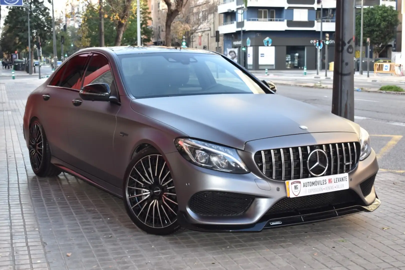 Mercedes-Benz C 43 AMG 4Matic 7G Plus Gris - 2