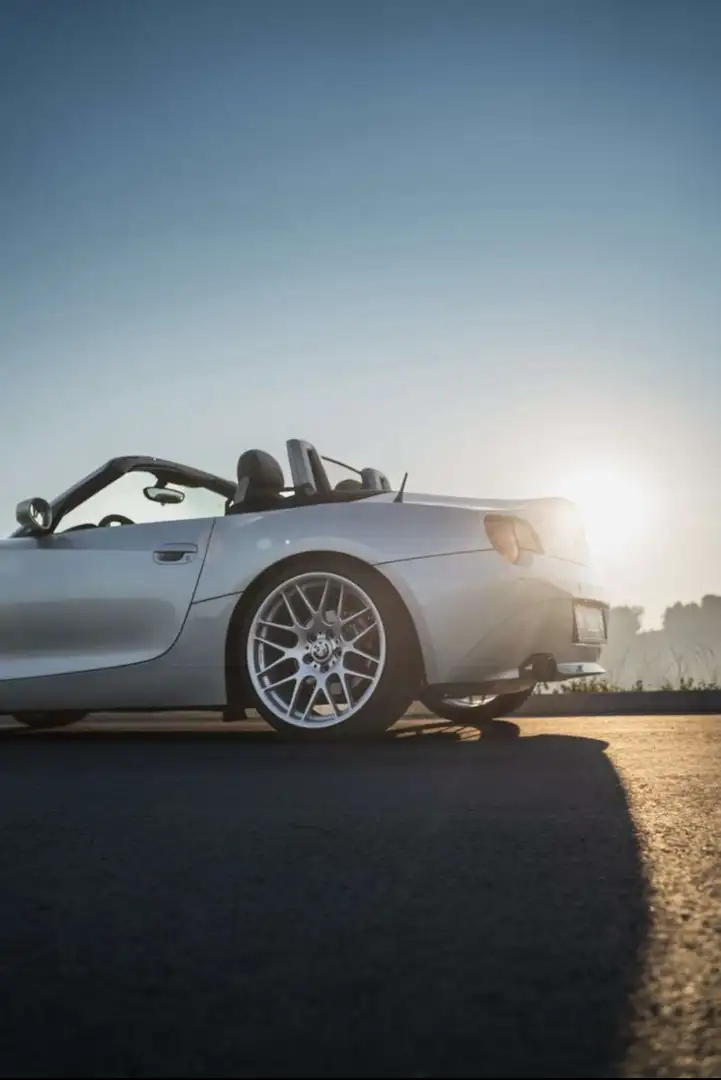 BMW Z4 Z4 3,0i Silber - 1
