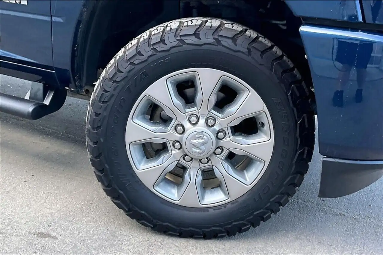 RAM 3500 снимка RAM 3500