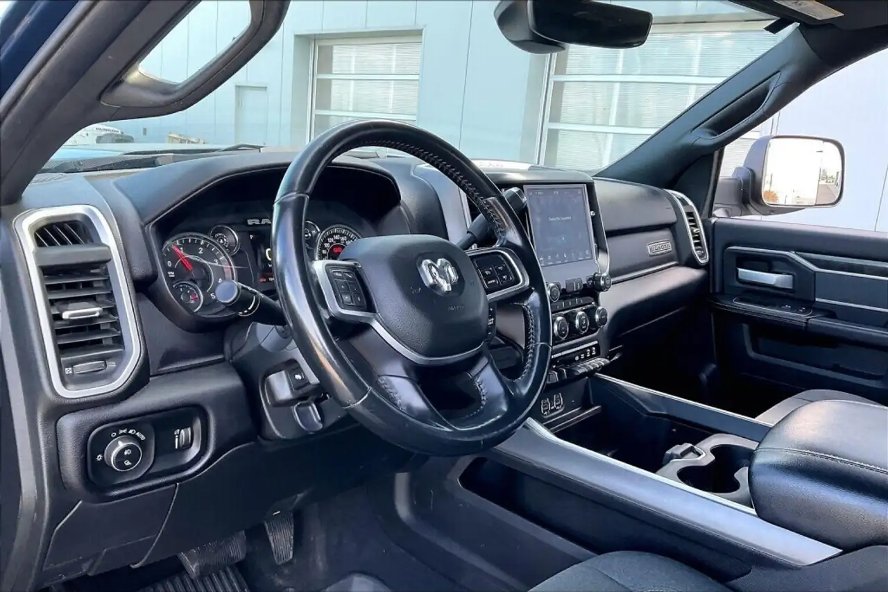 RAM 3500 снимка RAM 3500