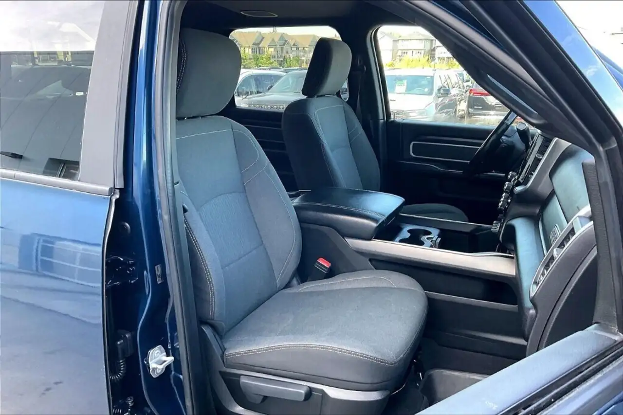 RAM 3500 снимка RAM 3500