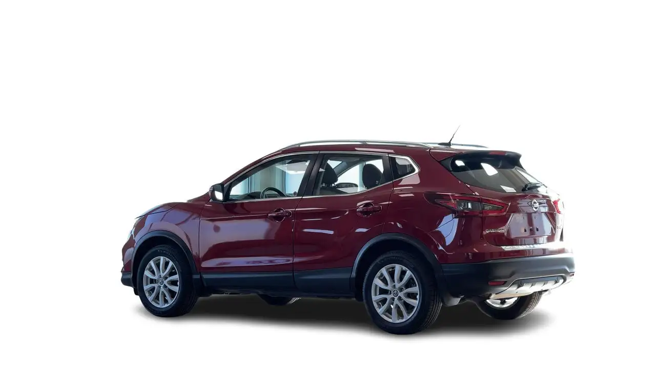 Nissan Qashqai снимка Nissan Qashqai