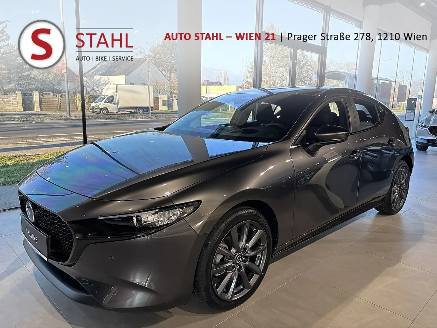 Mazda 3 Mazda3 e-Skyactiv-G140 Centre-Line Aut. AUTO ST... Gris - 1