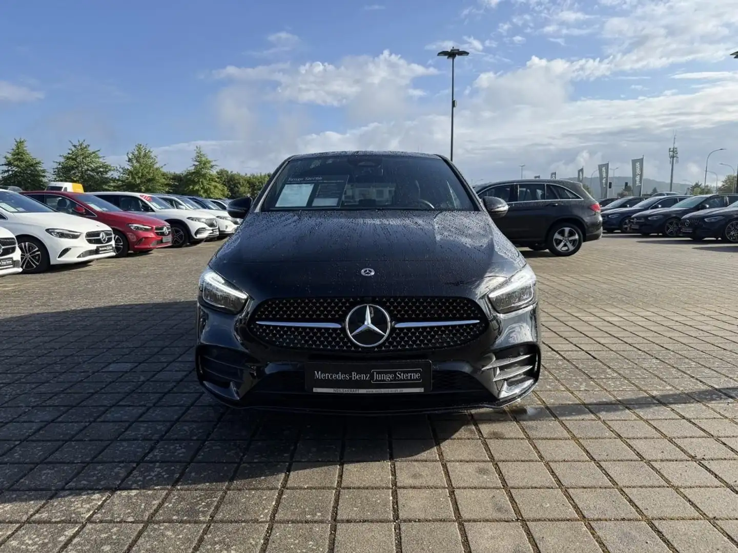 Mercedes-Benz B 220 d +AMG-Sport+AHK+Night+LED+Cam+Keyl+Totw Noir - 2