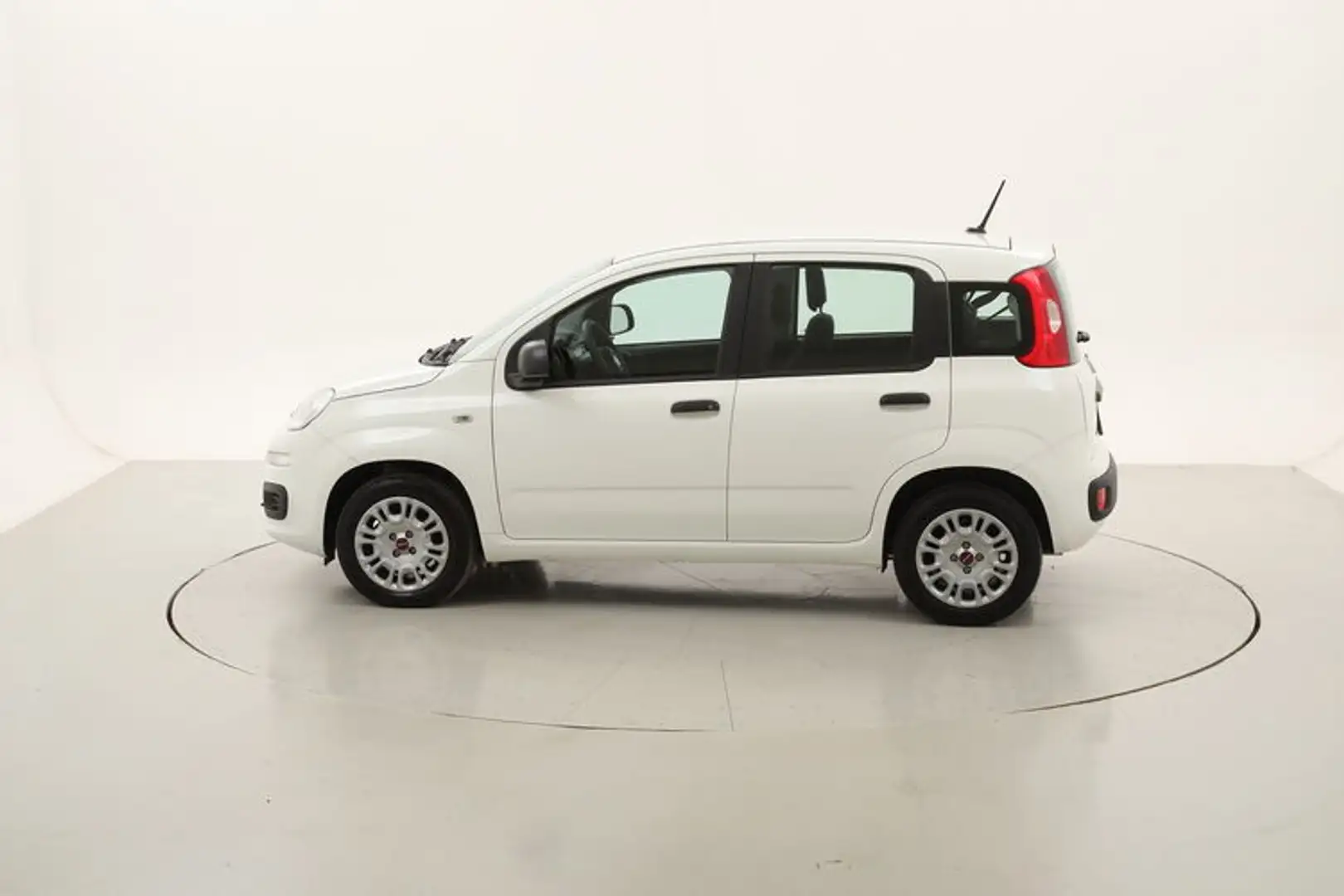 Fiat Panda Easy 1.2 Benzina 69CV Bianco - 2