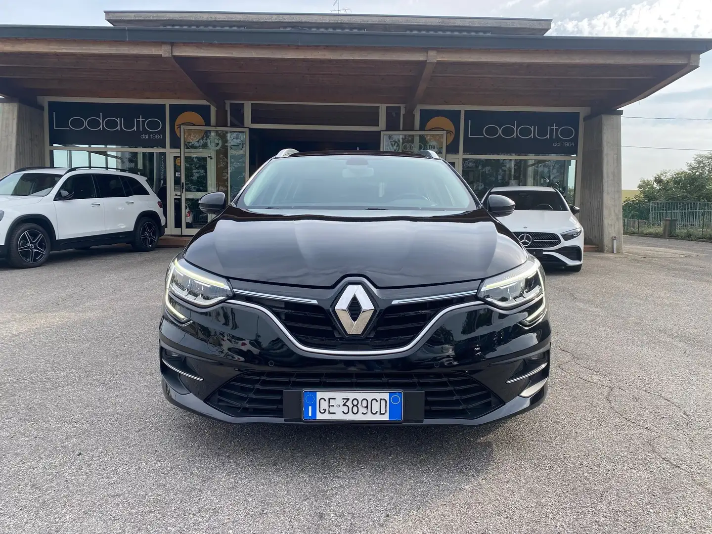 Renault Megane Sporter 1.5 blue dci Duel2 115cv Nero - 2