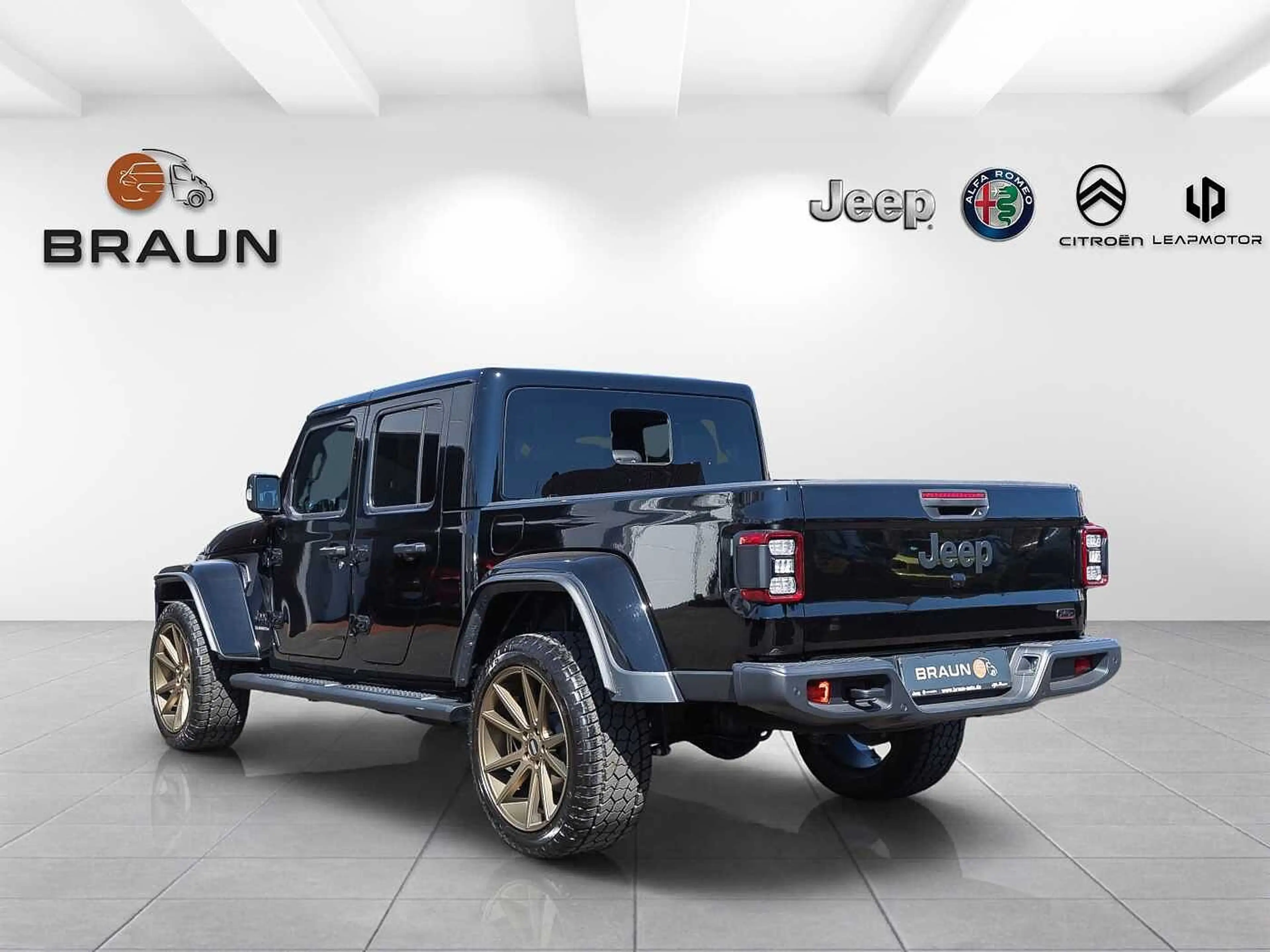 Jeep Gladiator Farout Final Edition 3.0 V6 — photo 3
