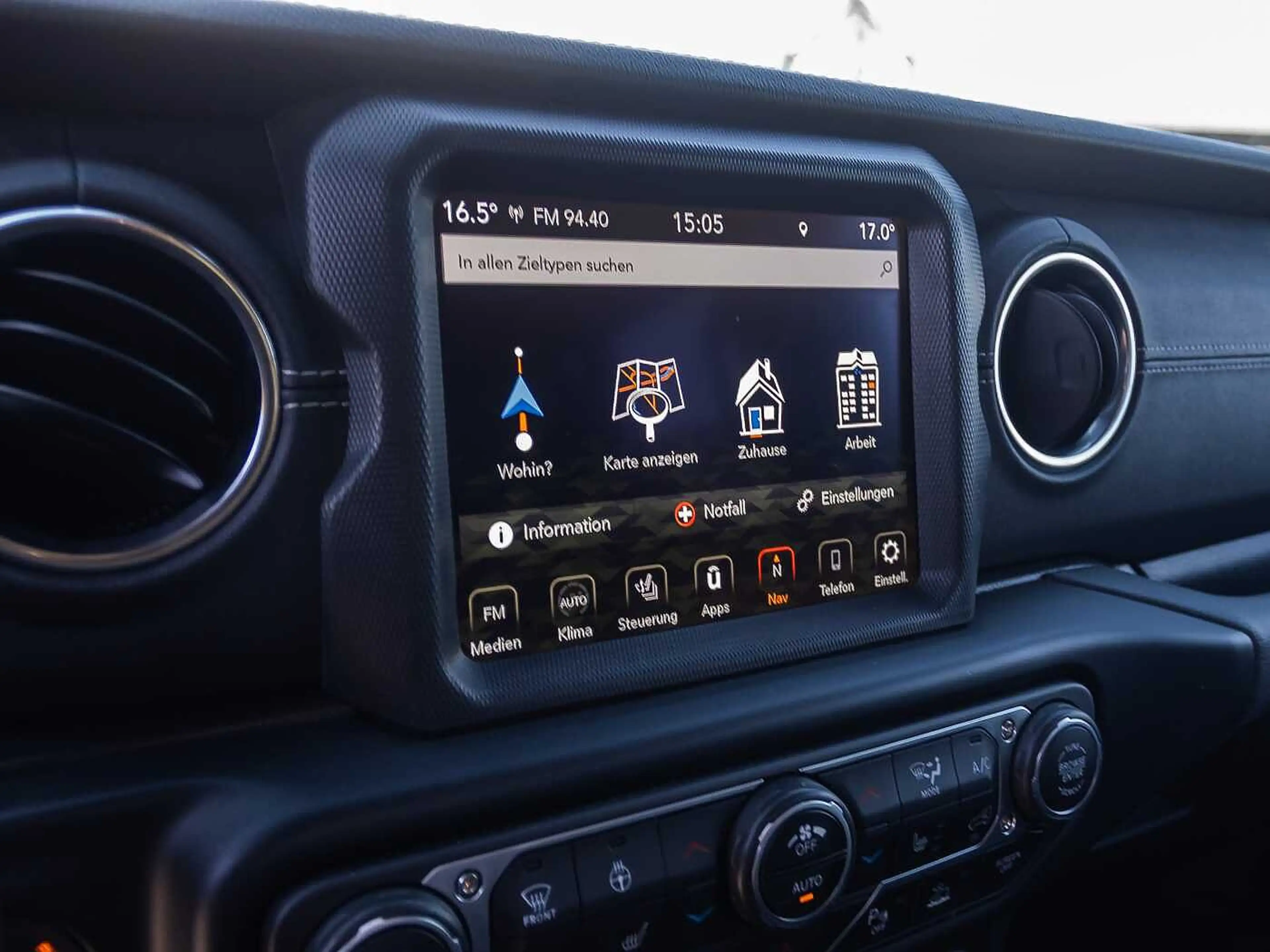 Jeep Gladiator Farout Final Edition 3.0 V6 — photo 15