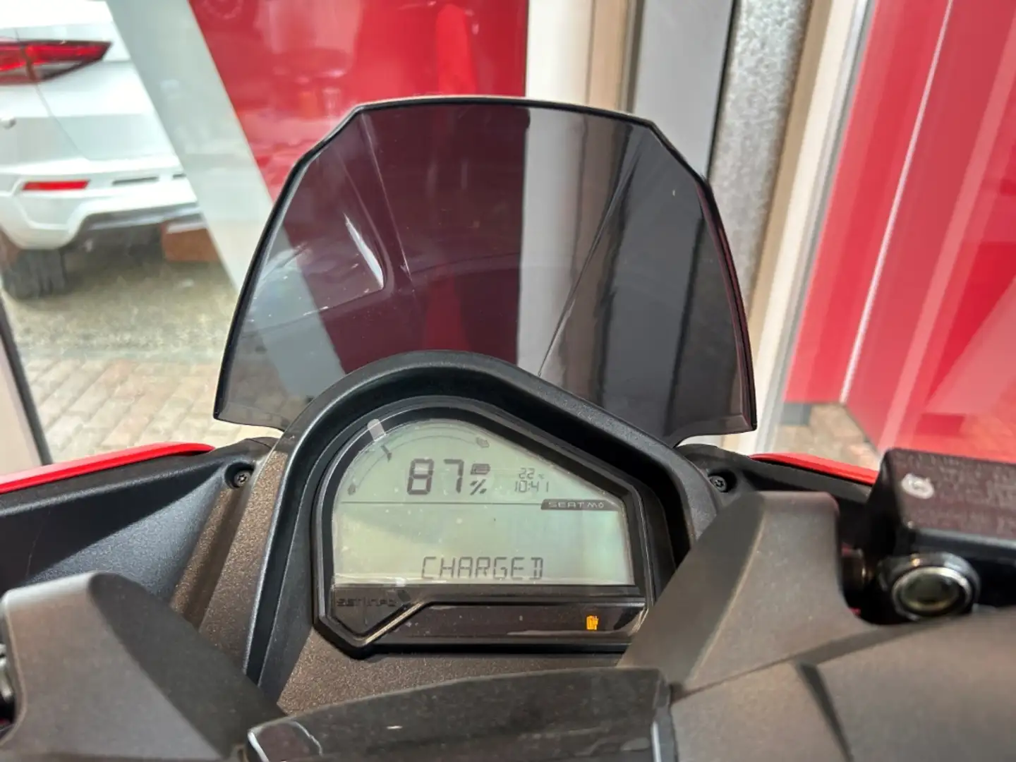 SEAT MO 125 Daring Red - Rückwärtsgang Červená - 2
