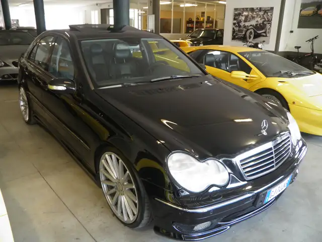 Mercedes-Benz C 32 AMG