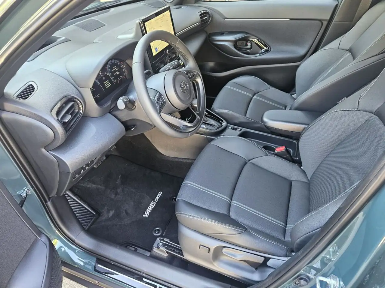 Toyota Yaris Cross Hybrid 130 1.5 VVT-i Style Plus 5