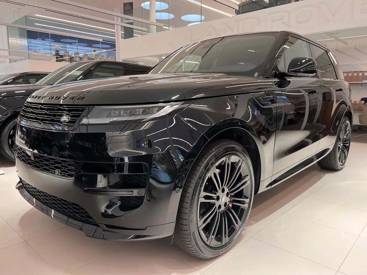 Land Rover Range Rover Sport P460E DYNAMIC HSE Noir - 1