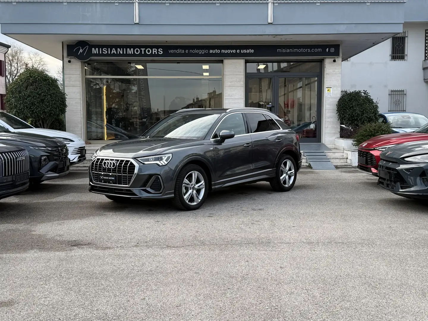 Audi Q3 Q3 35 TDI S tronic S line edition Grau - 2
