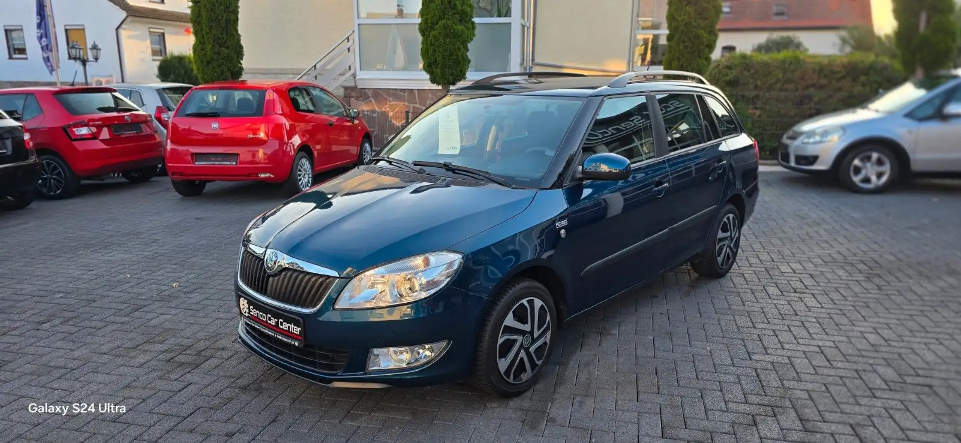Skoda Fabia Combi Family KLIMA Mod:2012 TÜV NEU Bleu - 1