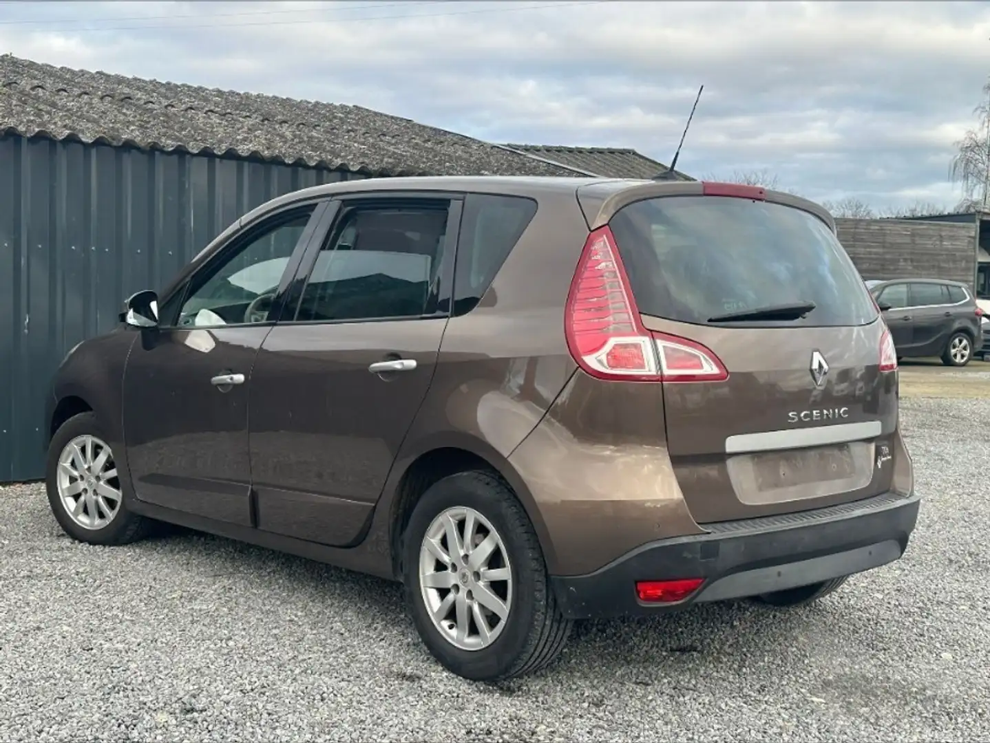Renault Scenic 1.4 16V 110 Authentique Brązowy - 2