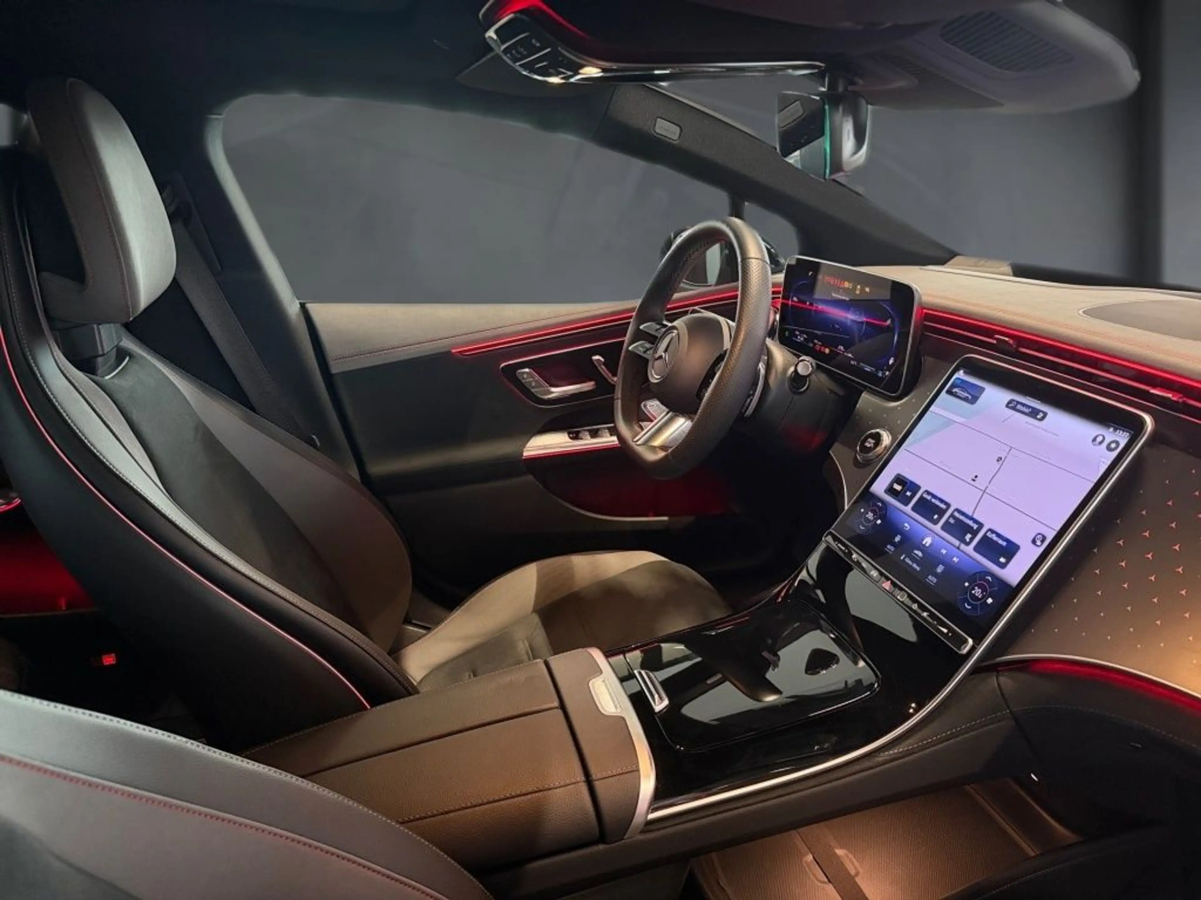 Mercedes-Benz EQE 350 4M AMG Night,DiG.L,AIRMATIC,HuD,BURM®3D — photo 13
