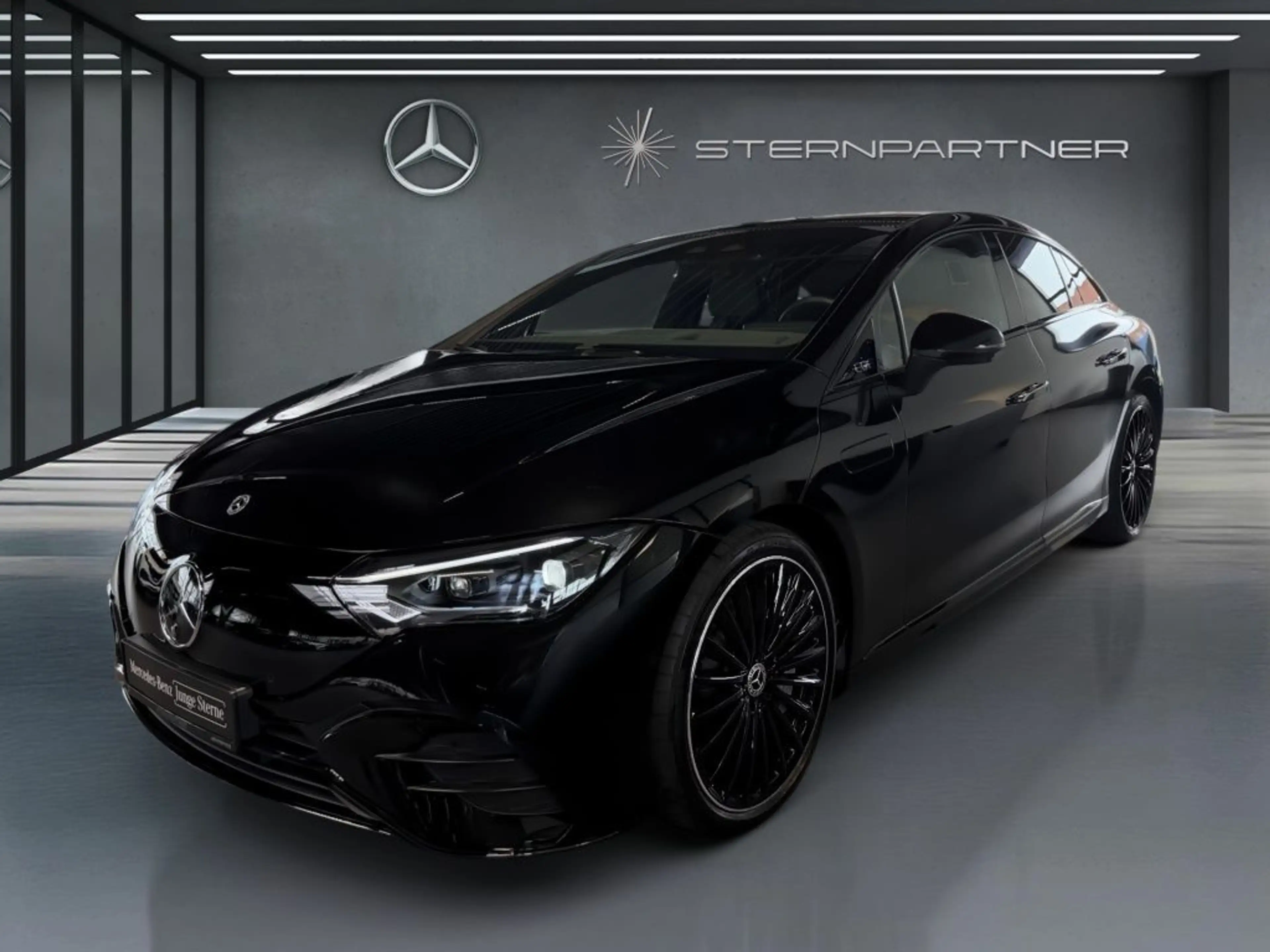 Mercedes-Benz EQE 350 4M AMG Night,DiG.L,AIRMATIC,HuD,BURM®3D