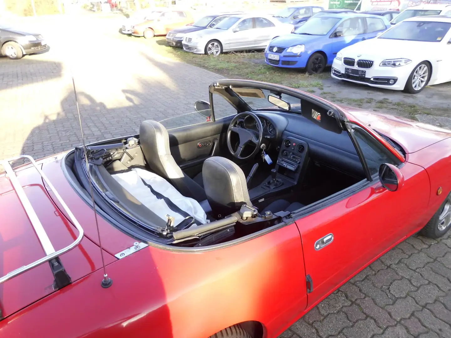 Mazda MX-5 Cabrio Rot - 2