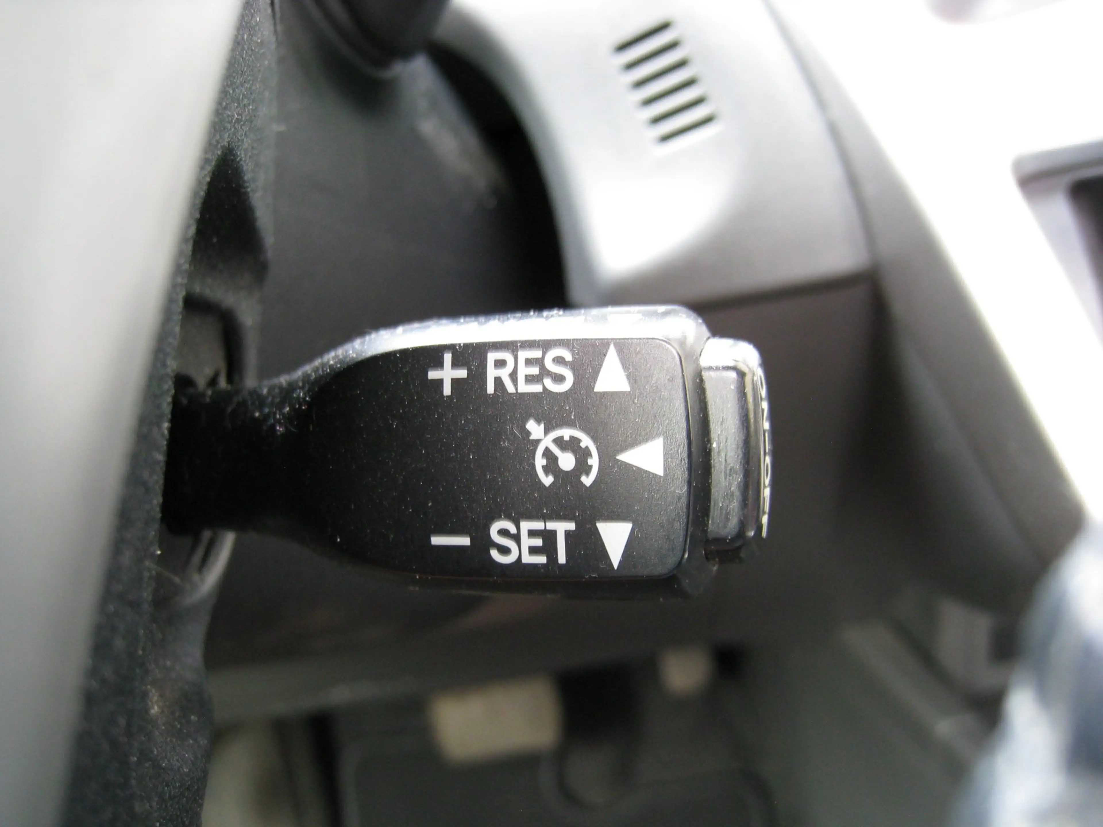 Toyota Prius+ Prius Wagon 1.8 Aspiration 96g - Achteruitrijcamer — photo 14
