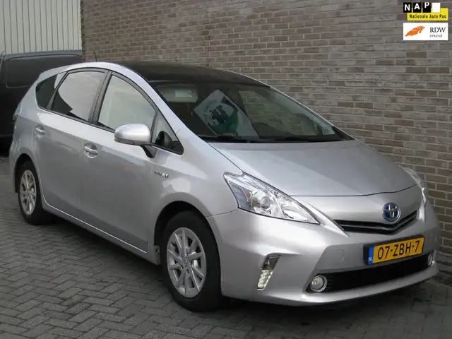 Toyota Prius+ Prius Wagon 1.8 Aspiration 96g - Achteruitrijcamer