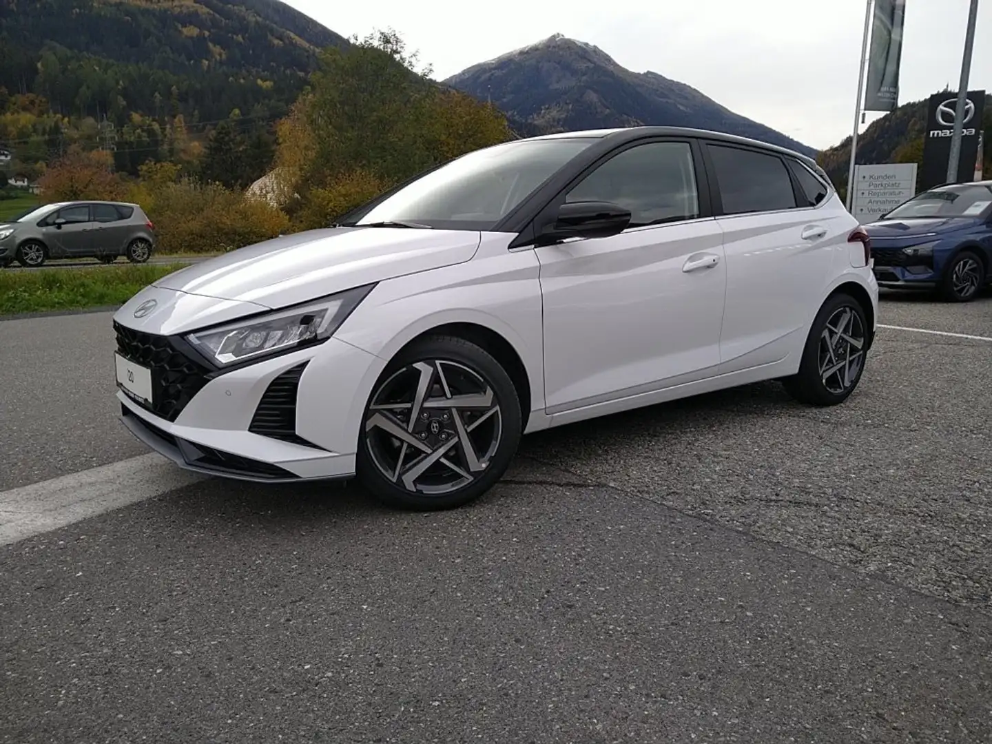 Hyundai i20 (BC3) Comfort Line 1.0 T-GDI Comfort+ 17 Schwarz - 2
