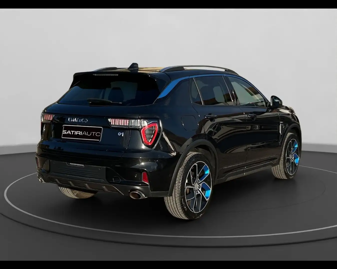 Lynk & Co 01 1.5 TD phev Schwarz - 2