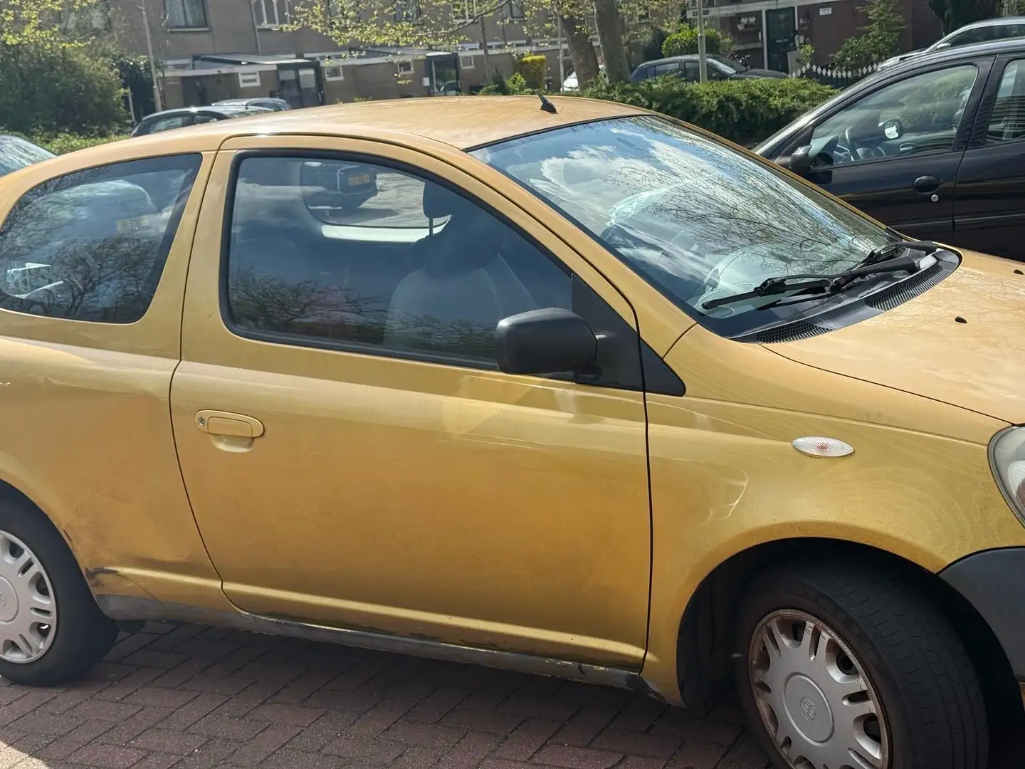 Toyota Yaris Yaris 1.0-16V VVT-i Terra Gold - 2