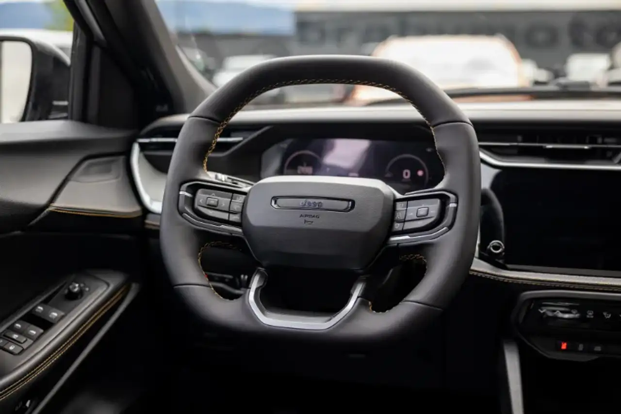 Jeep Cherokee photo Jeep Cherokee
