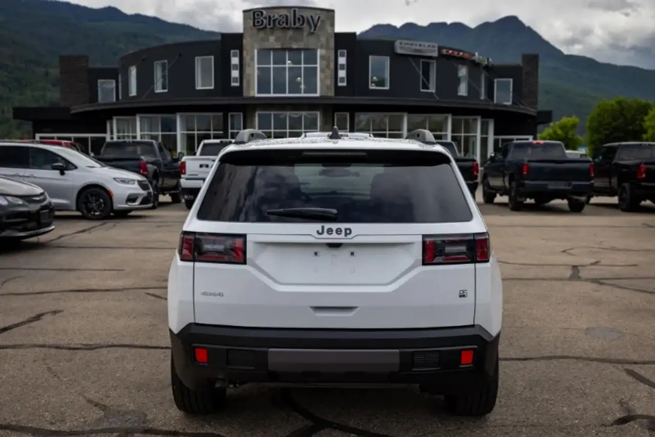 Jeep Cherokee photo Jeep Cherokee