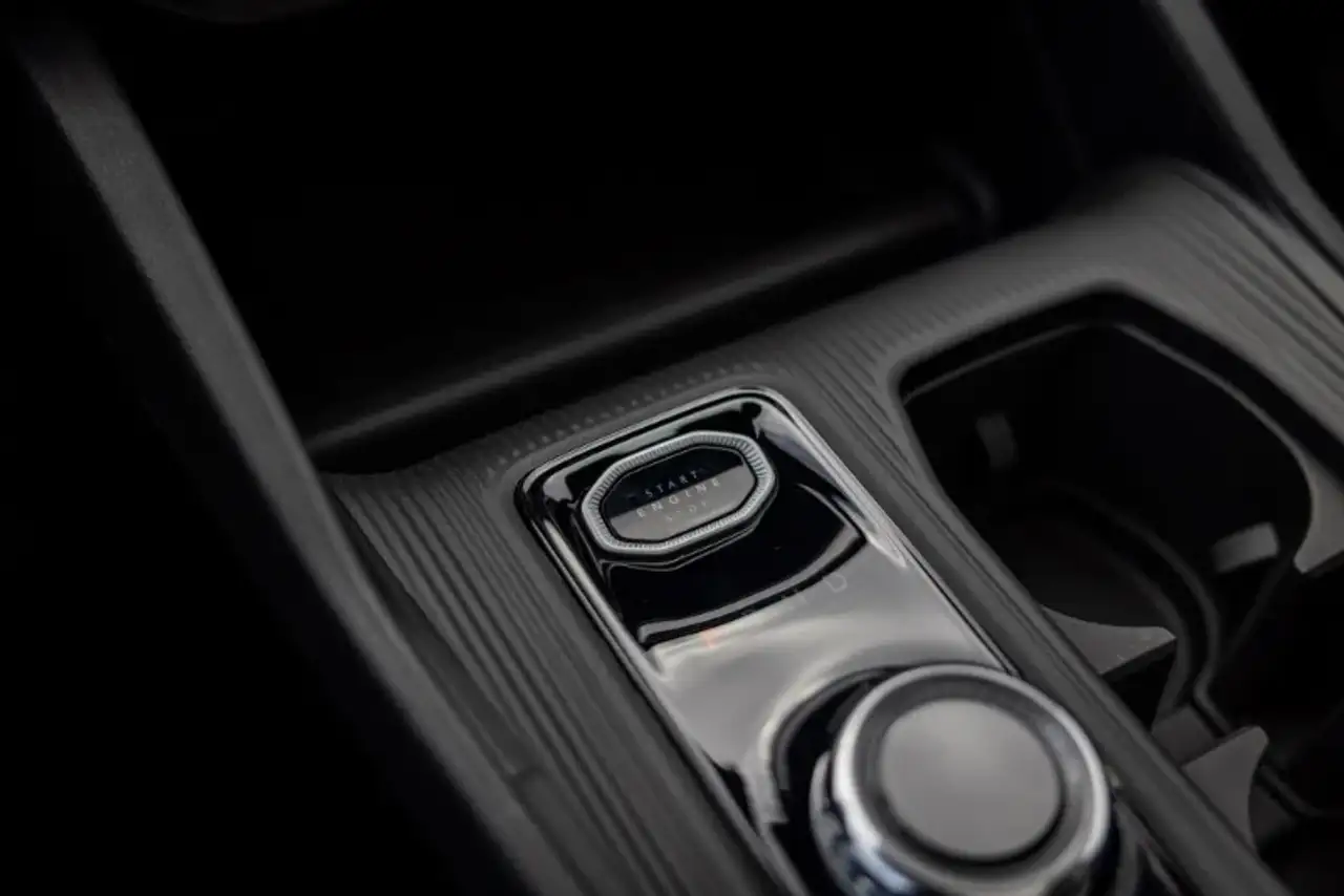 Jeep Cherokee photo Jeep Cherokee
