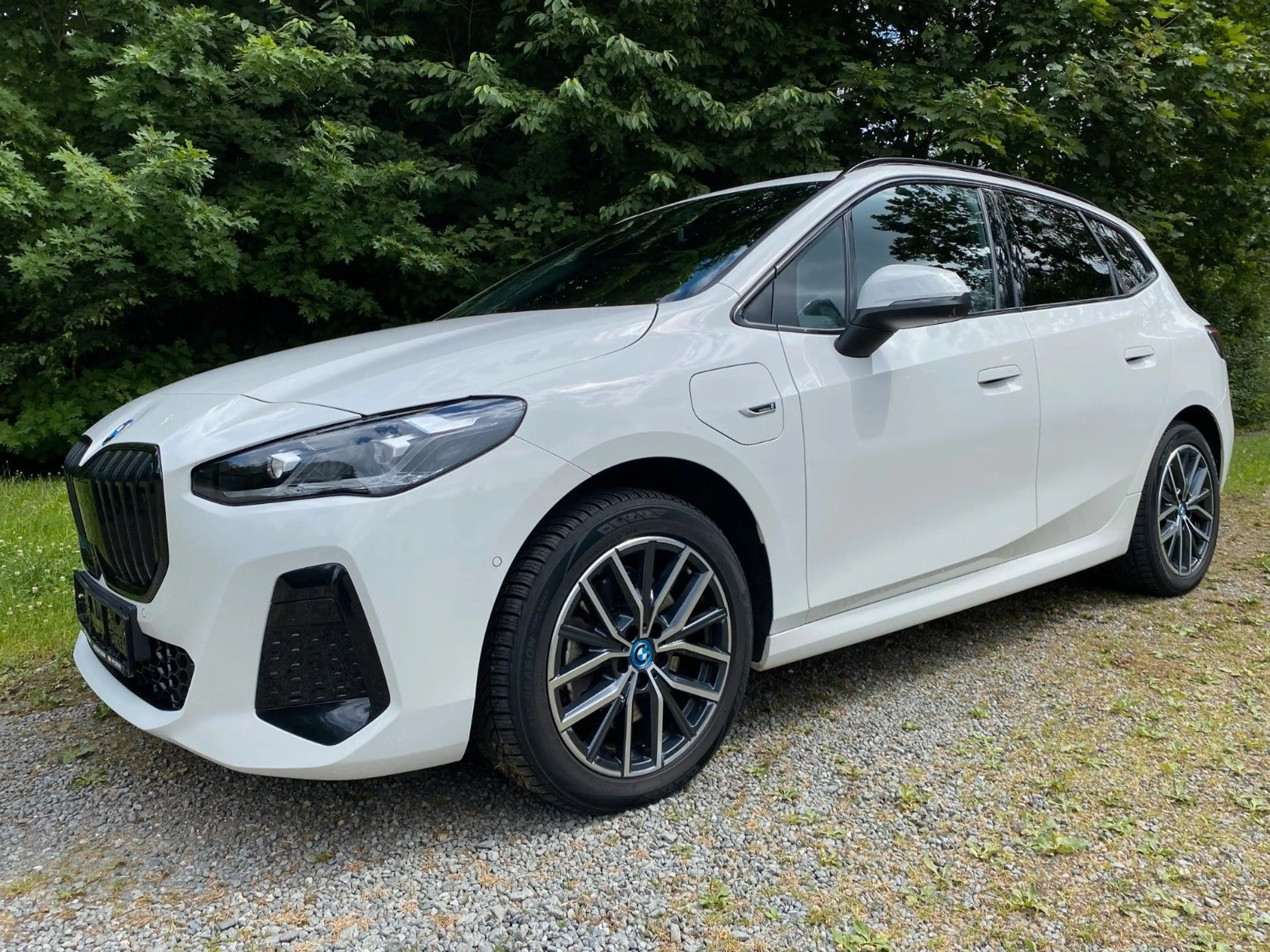 BMW 230 e Active Tourer xDrive M Sport*HUD*360°*LED