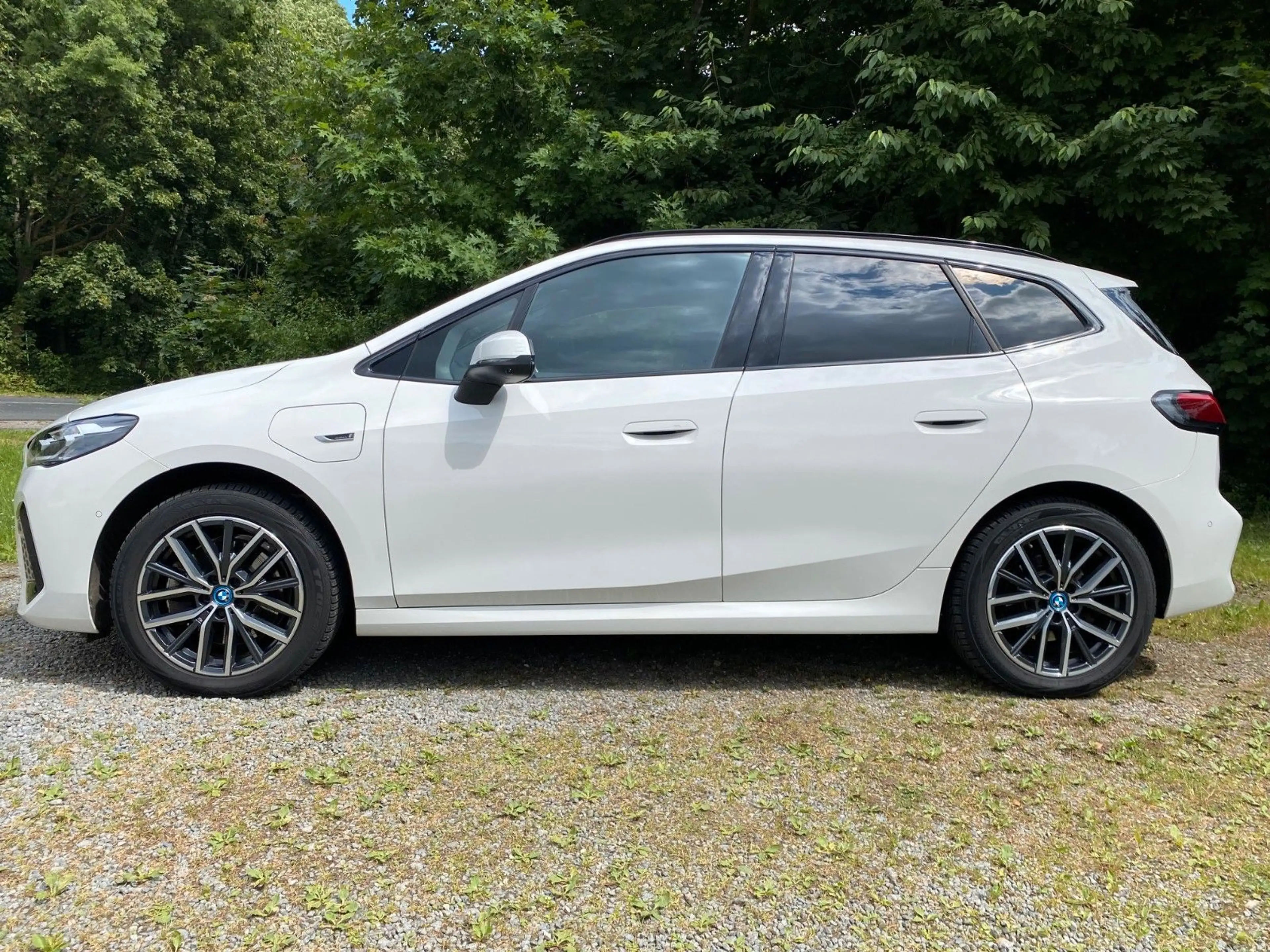 BMW 230 e Active Tourer xDrive M Sport*HUD*360°*LED — photo 3
