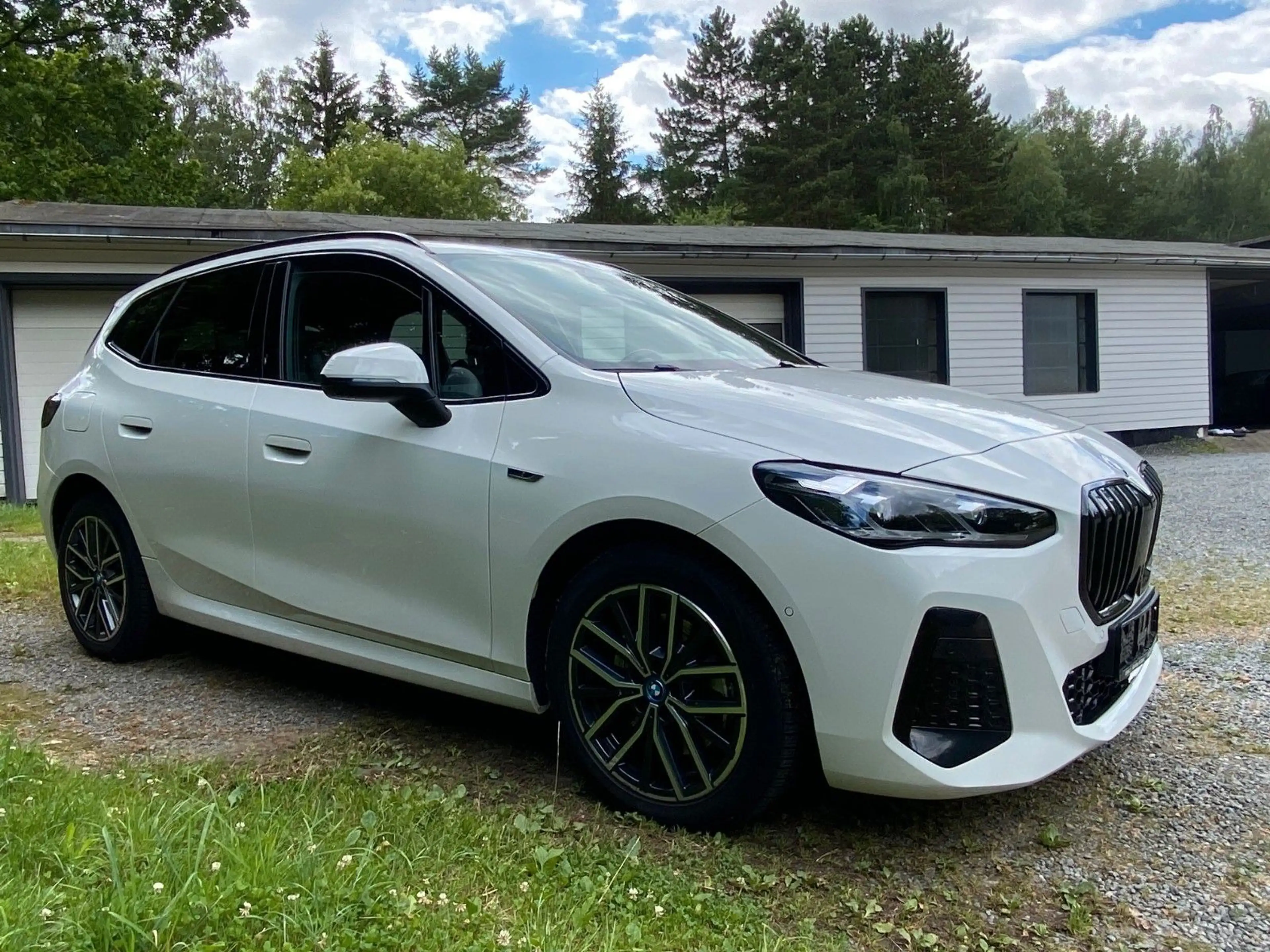 BMW 230 e Active Tourer xDrive M Sport*HUD*360°*LED — photo 9