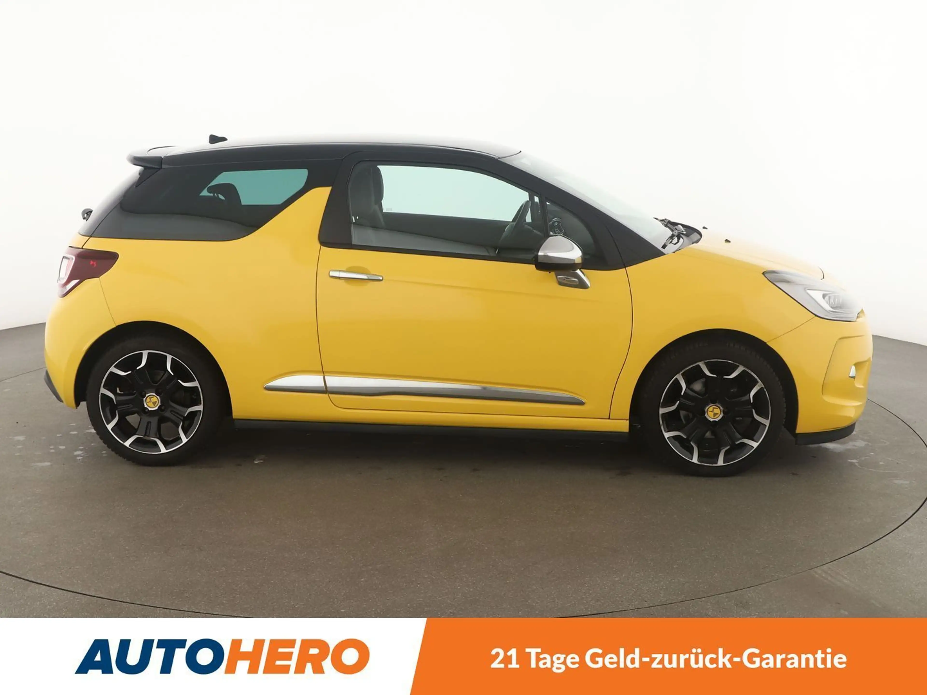 Citroen DS3 1.6 Blue-HDi SportChic *NAVI*TEMPO*PDC*SHZ* — photo 7