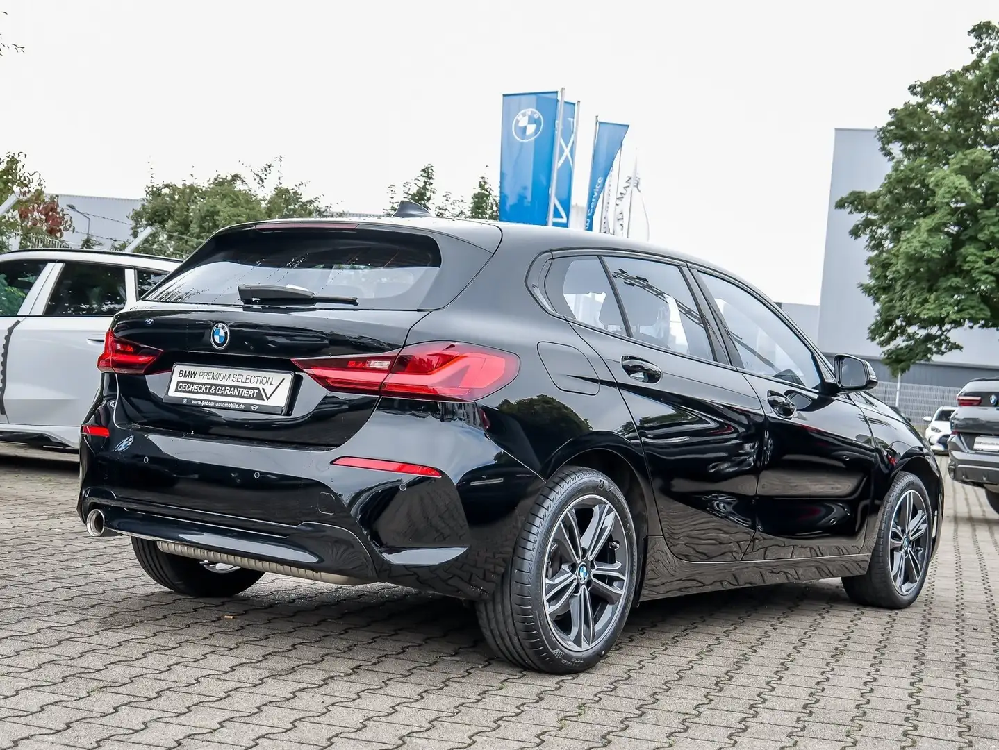 BMW 118 i Sport Line Live Cockpit Plus+Hifi+LED+KZG+SHZ+Sp Nero - 2