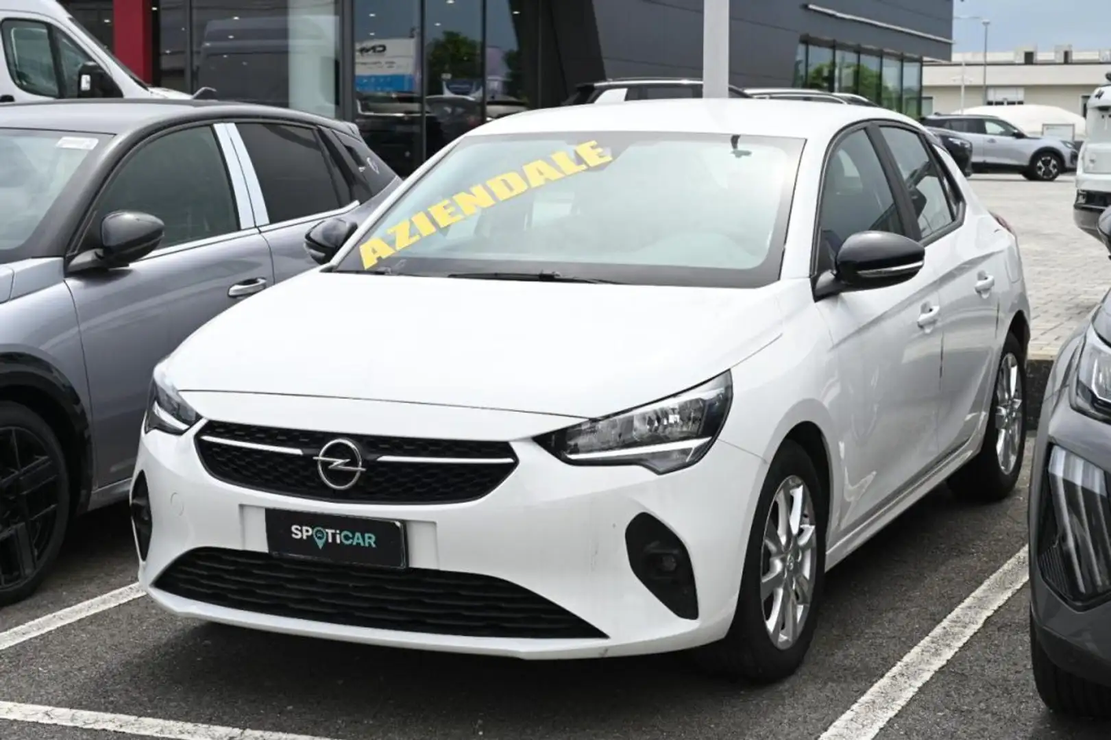 Opel Corsa 1.2 Edition Bianco - 1