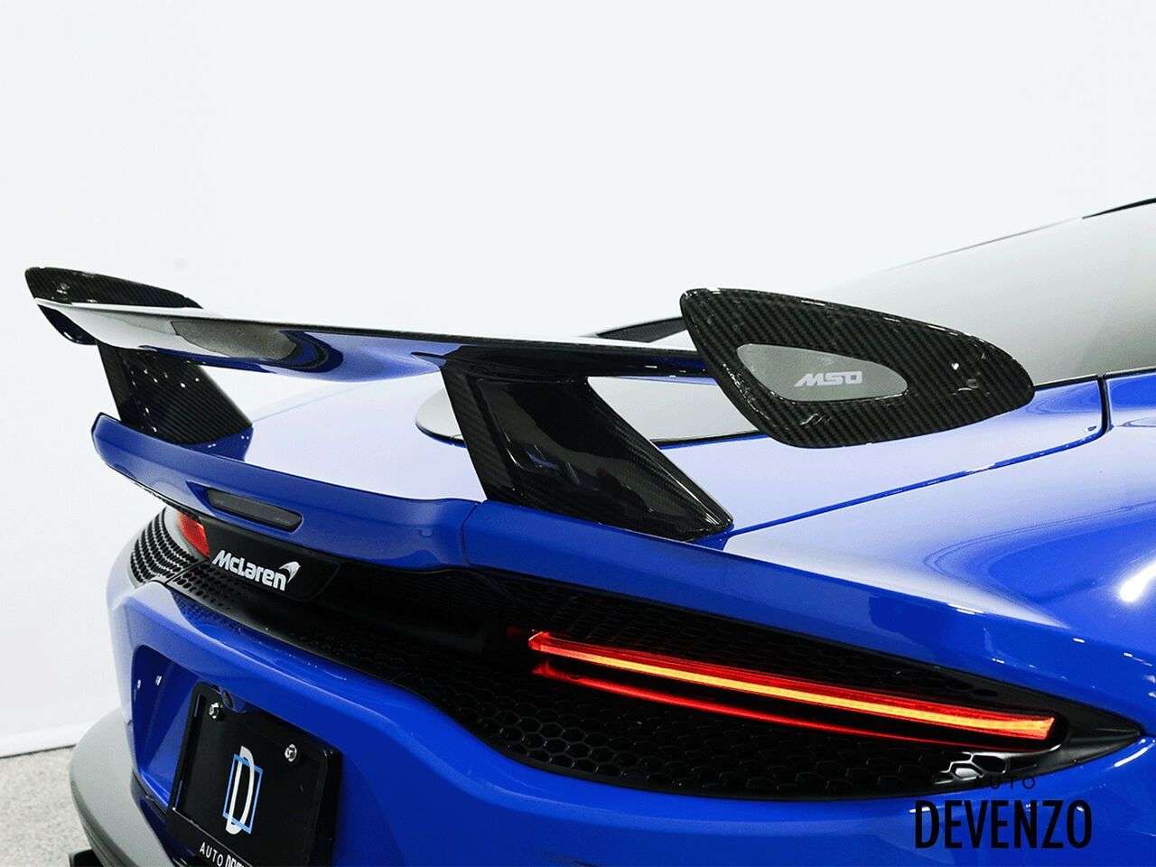 2023 McLaren GT Coupe 612hp Extended Warranty 07/2028 — снимка 1
