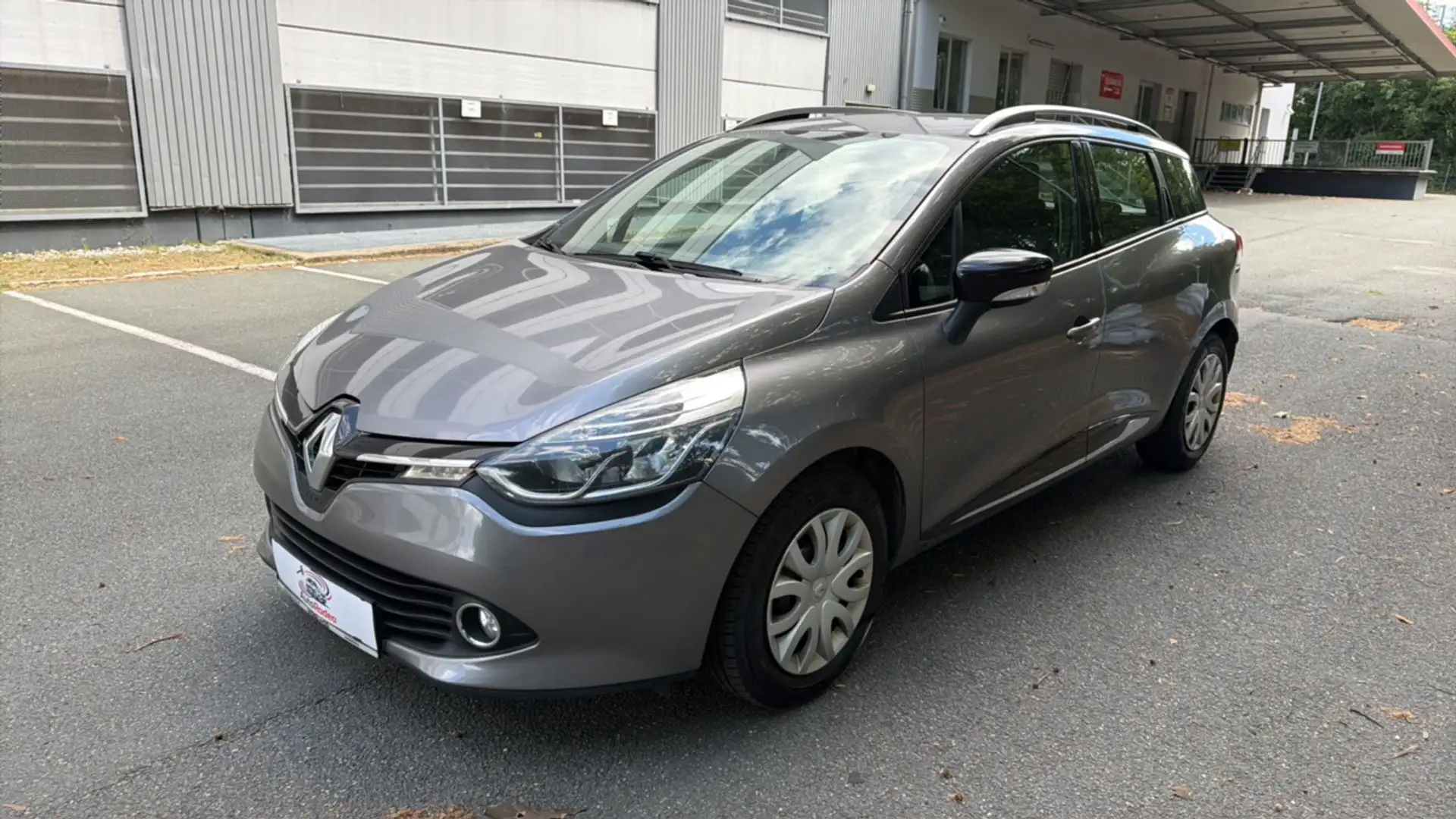 Renault Clio IV 1.5 dCi 75 eco² Grandtour Expression (EURO Grau - 1