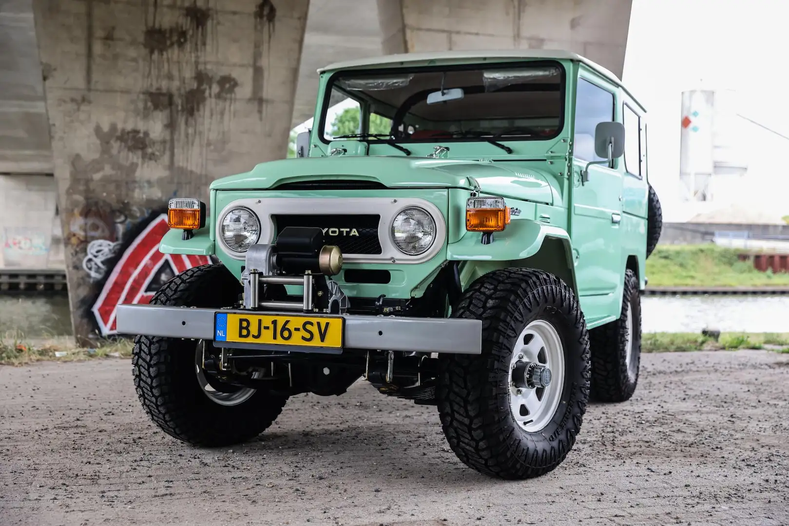 Toyota Land Cruiser FJ40 Hardtop Groen - 2
