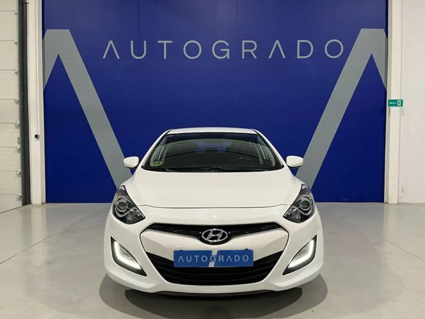Hyundai i30 1.4CRDi Essence Blanc - 2