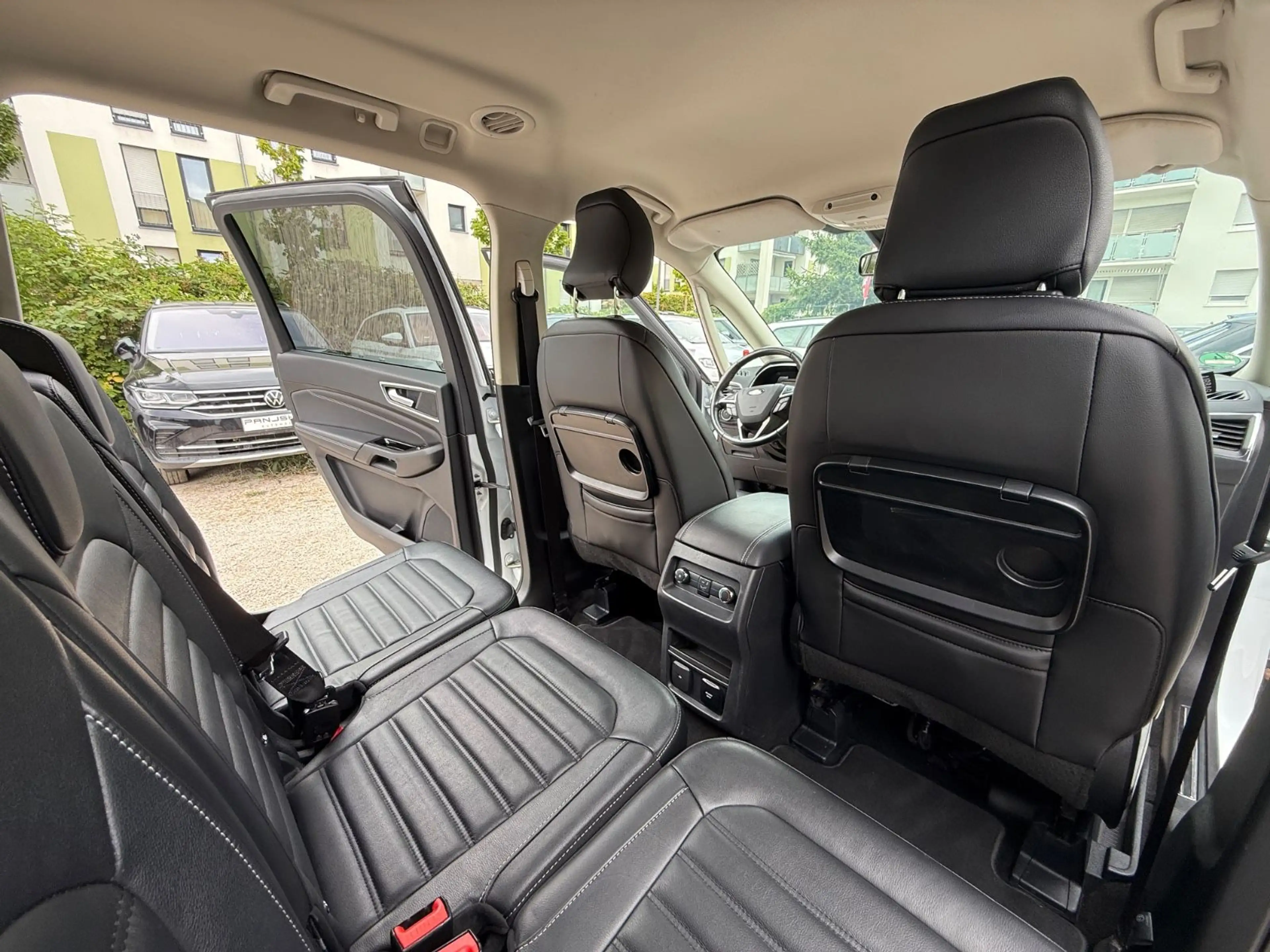 Ford Galaxy Titanium LED Kamera Leder AHK StHz 7-Sitz — photo 15