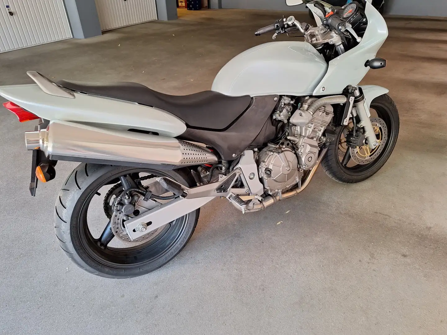 Honda Hornet cb 600f hornet Zilver - 1