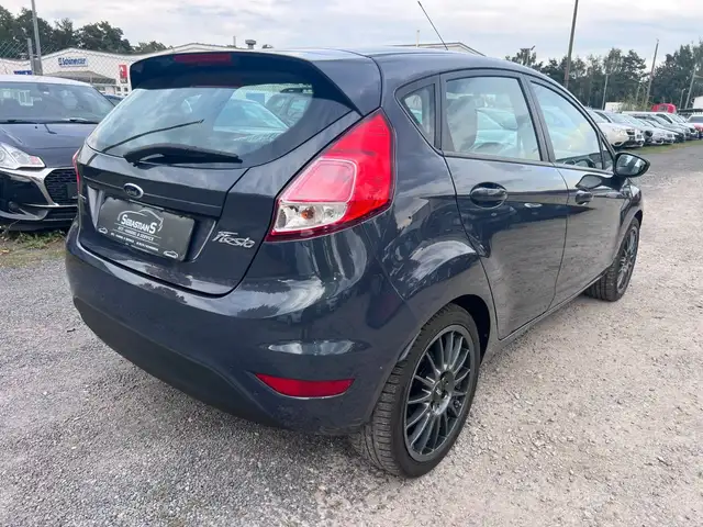 Ford Fiesta view 4