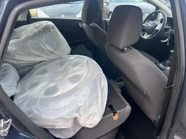 Ford Fiesta view 11