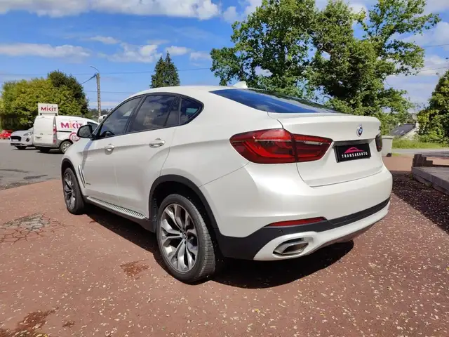 BMW X6 view 7