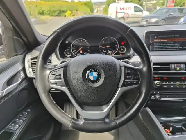 BMW X6 view 21
