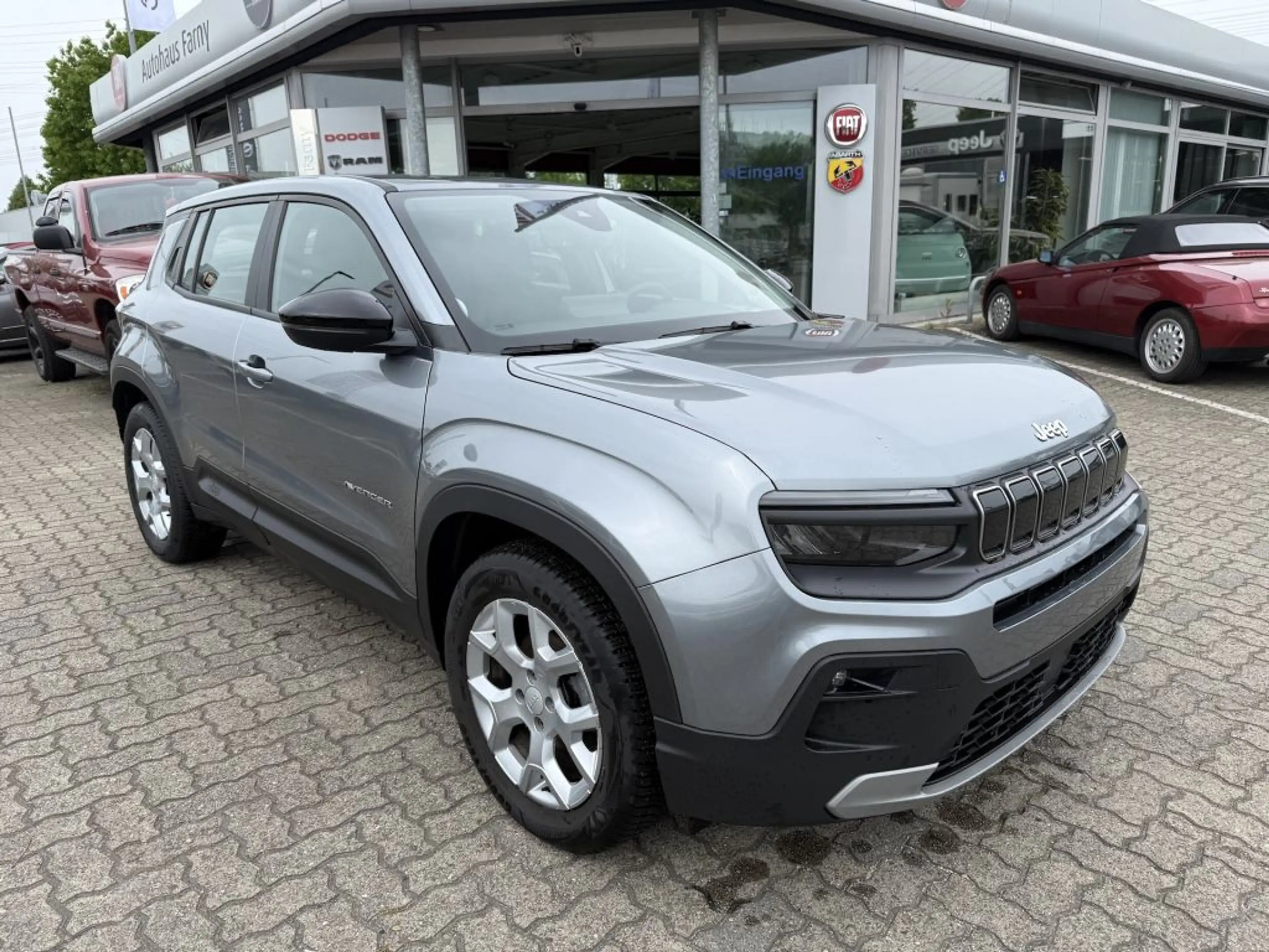 Jeep Avenger 1.2 GSE T3 Turbo-Benzin GDI Altitude — photo 3