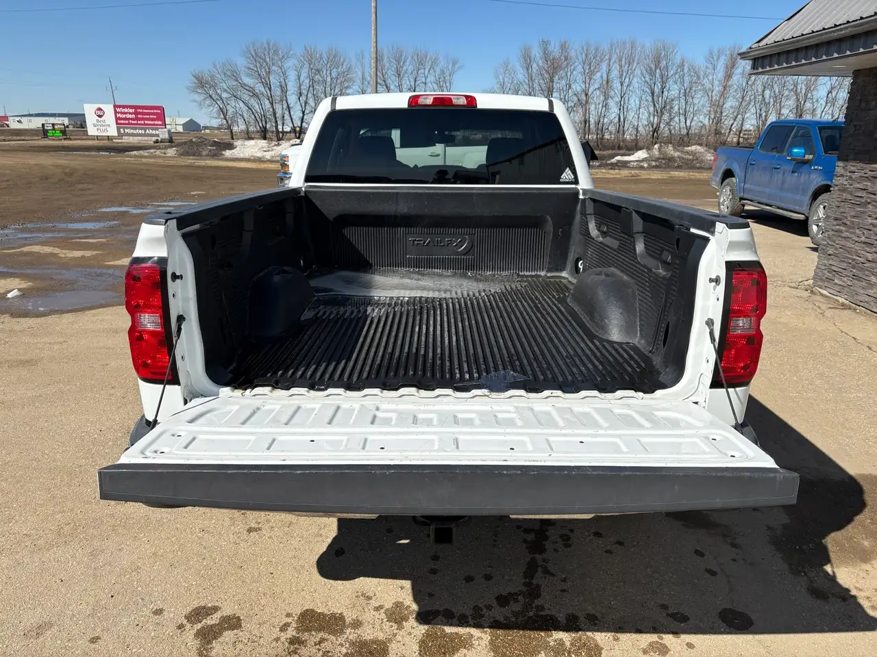 Chevrolet Silverado 1500 снимка Chevrolet Silverado 1500