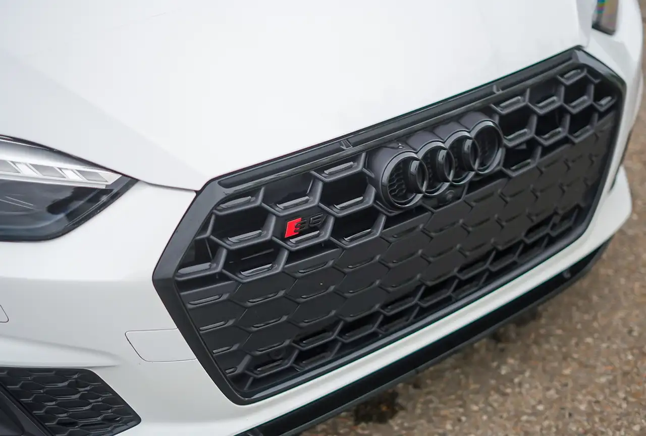 Audi S5 снимка Audi S5